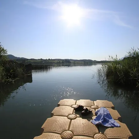 Motel Check In Eck *