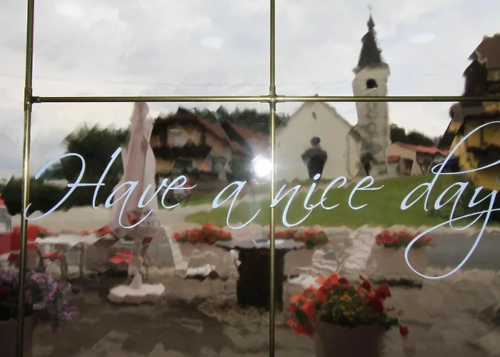 מוטל Check In Eck