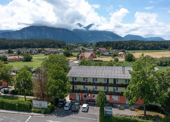 Check In Eck מוטל *